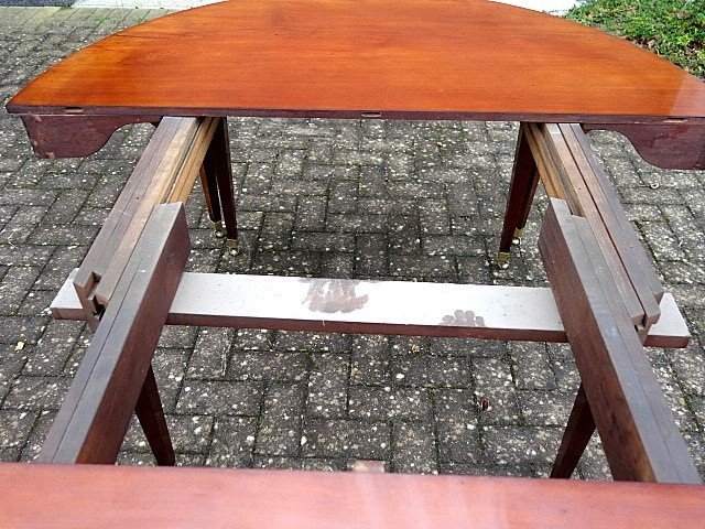 18th century dining table in cherrywood