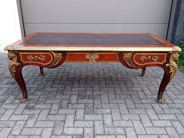 A palatial Regence style desk