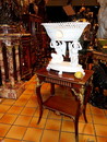 A Paris porcelain centre piece