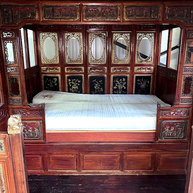 Antique Chinese Wedding Bed with Chinese Opera Scenes 19th Century