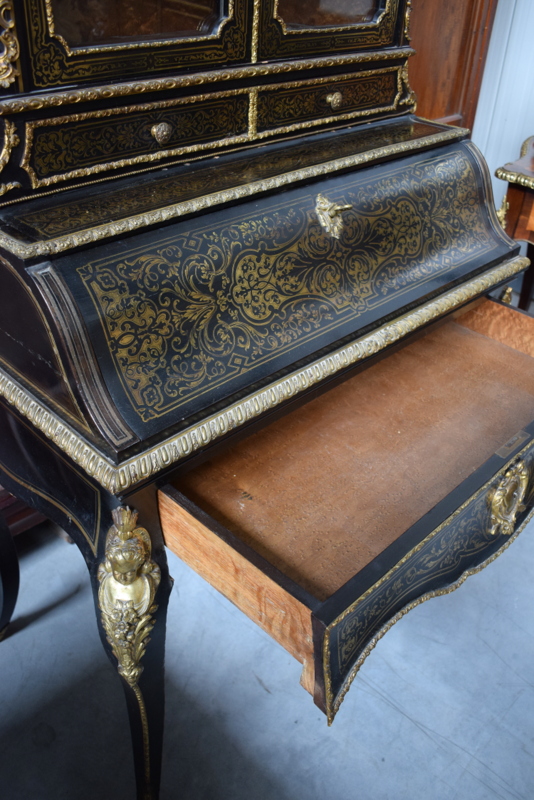 Boulle vitrine-secretaire