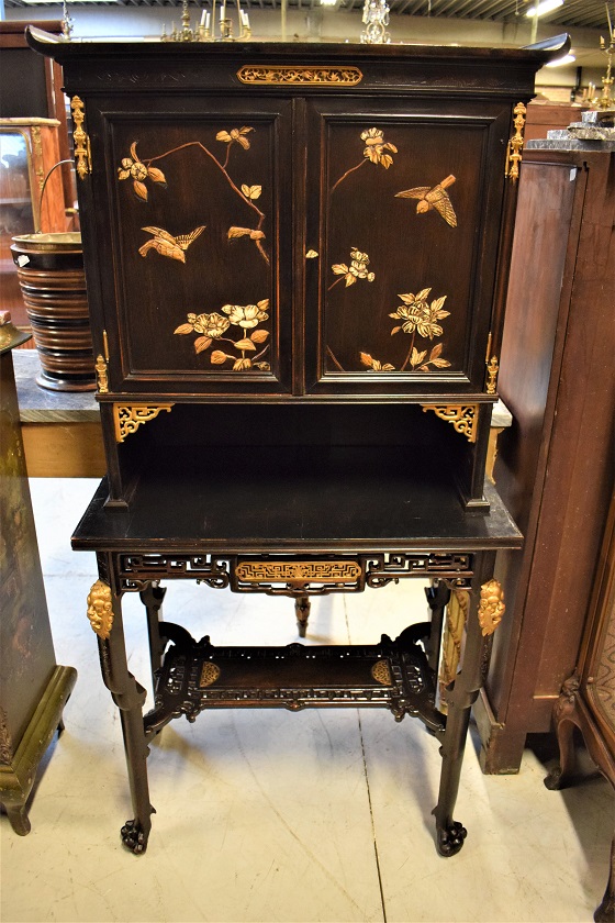 Cabinet on Stand Chinoiserie Style France 19th century