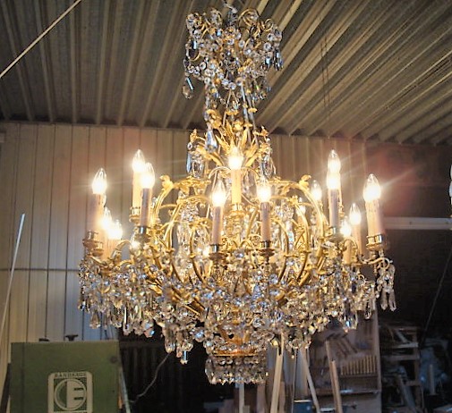 Chandelier Cut Crystal and Gilt Brass Louis XV Style 28 Lights France circa 1900 