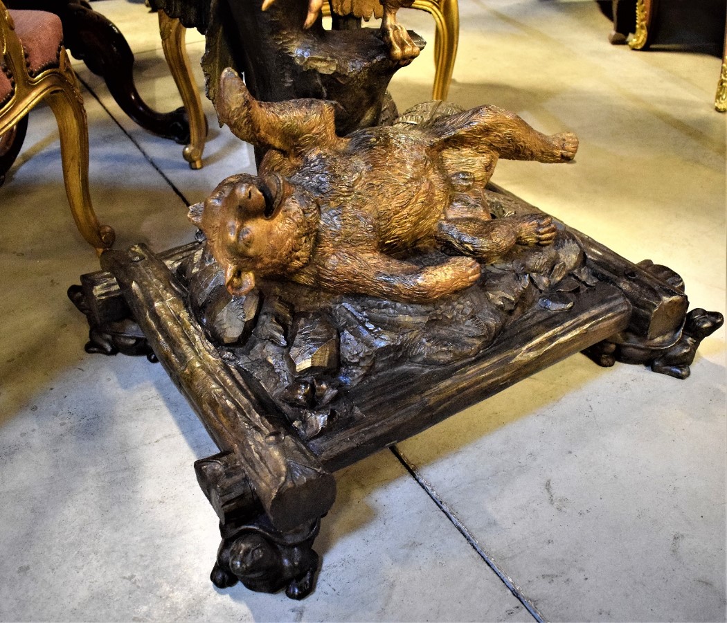 Console Table Carved and Polychromed Wood Shell shaped Top Uwith Eagle Attacking Bear and Ferns Austria or Italy 19th Century