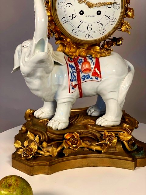 elephant clock