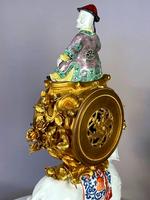 elephant clock