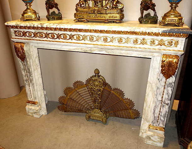 Fire Mantle Marble and Gilt Bronze Ornaments Louis XVI style France 