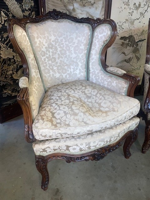 Pair of armchairs in wallnut