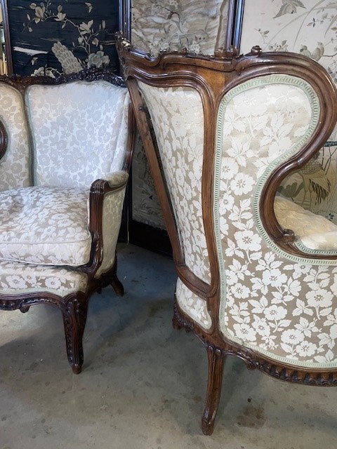 Pair of armchairs in wallnut