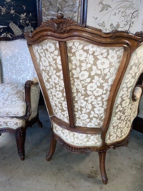 Pair of armchairs in wallnut