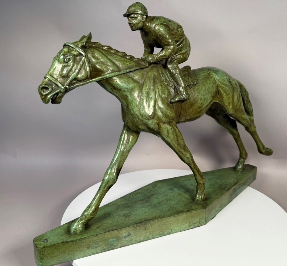 The jockey by Thierry van Rijswijck