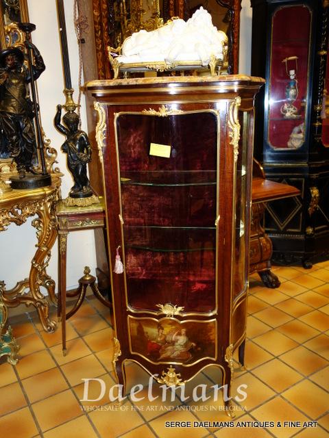 Vitrine By Francois Linke With Vernis Martin Painted Panel